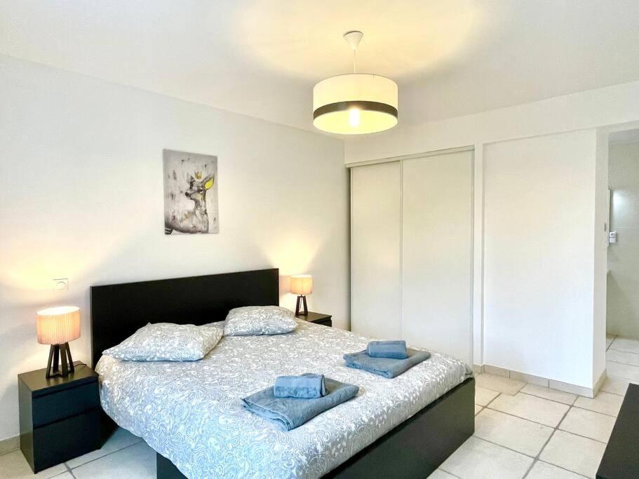 Charmante Villa Pour 10 Personnes Saint-Augustin  Exterior foto